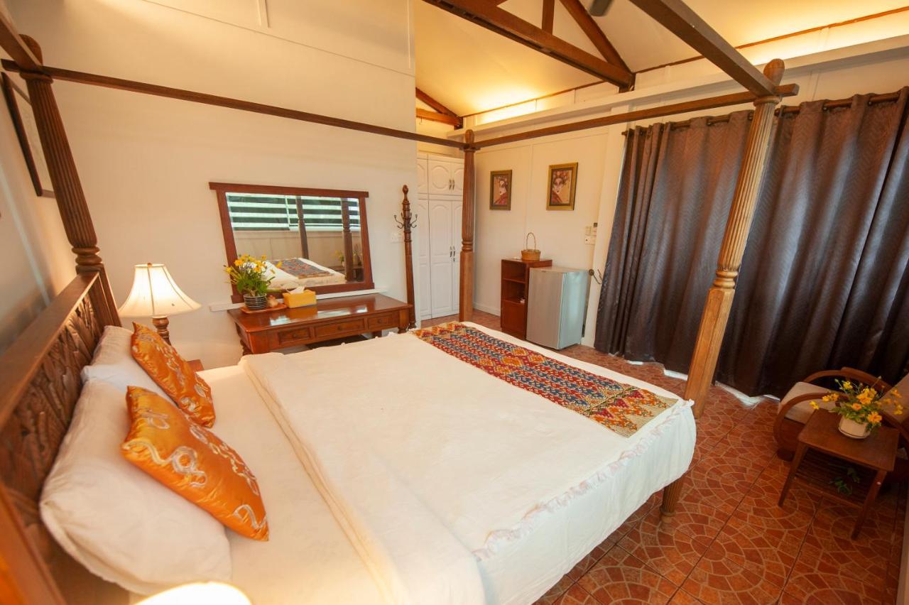 Sinurambi Cottage Rental Penampang Ngoại thất bức ảnh